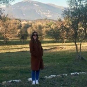 Meet your Posher, Alexandra